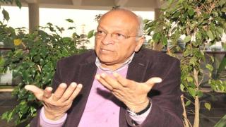 مال الغيطاني : «لو ما ترشحش السيسي حتبقى مصيبة»